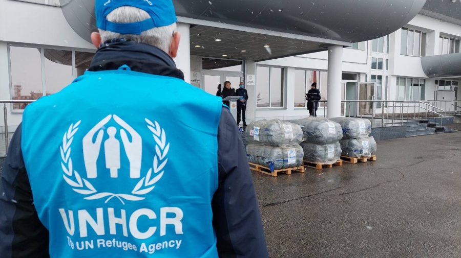 VIDEO Corturi de familie, paturi și pachete alimentare pentru refugiați! Ajutorul umanitar a fost oferit de UNHCR