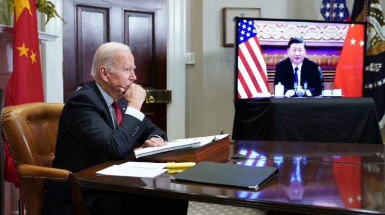 Joe Biden și Xi Jinping au vorbit despre războiul din Ucraina. Oficialii au avut o discuție de aproape două ore