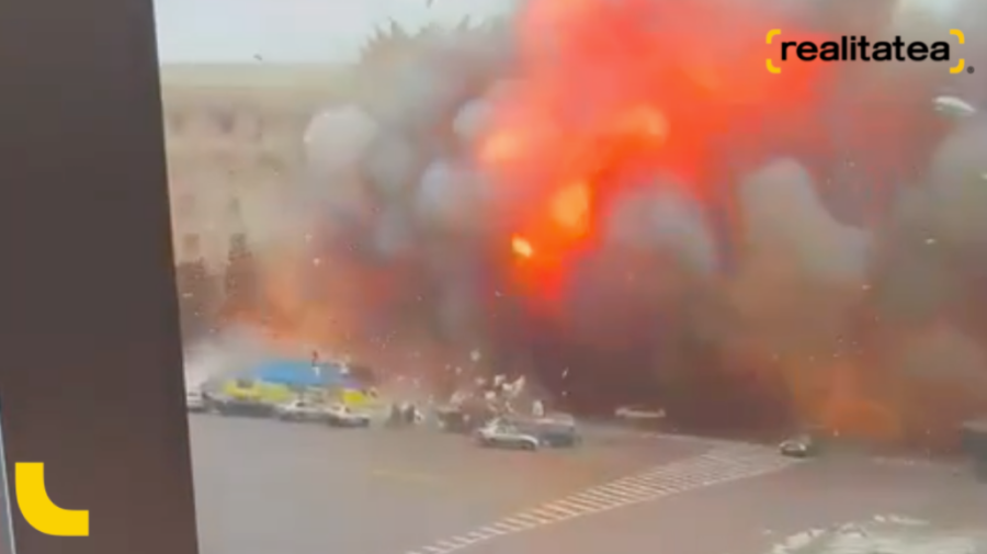 VIDEO Piața Libertății din Harkov, bombardată pe 1 martie! Clădirea Administrației Regionale de Stat, avariată grav