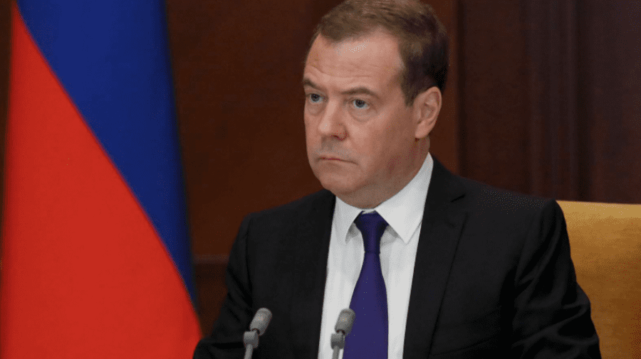Dmitrii Medvedev – explozie de ură și amenințări: Sunt niște nenorociți și nemernici! Ne vor moartea
