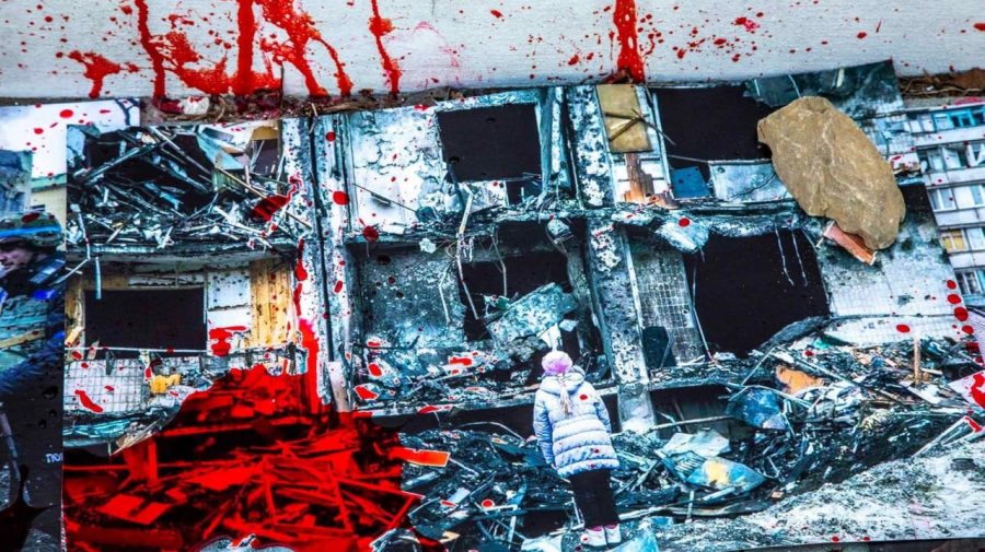 GALERIE FOTO „Sânge” curge peste Ambasada Rusiei în Polonia! Clădirea a fost vandalizată de activiști