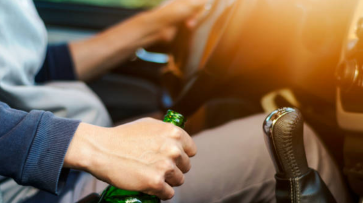 Alcoolul ucide, dar șoferii nu se învață minte! 18 au fost prinși beți, conducând vehicule pe drumurile Moldovei