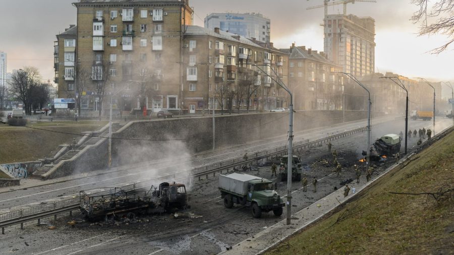 Kievul anunță că armata rusă a pierdut peste 15.000 de ostași. Kremlinul raportează 137 de obiecte militare lovite
