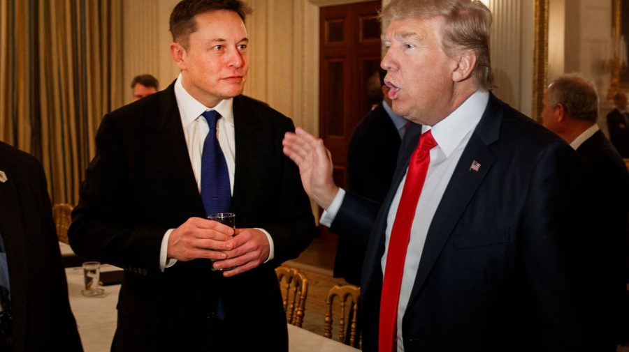Donald Trump spune că nu mai revine pe Twitter: „Dezamăgit de felul în care am fost tratat”
