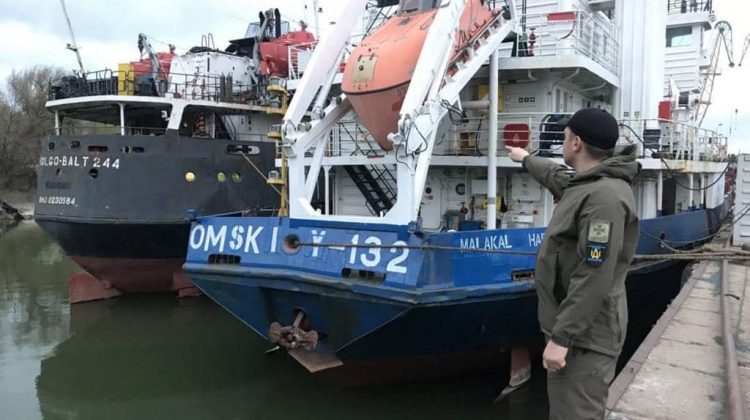 FOTO Rusia a rămas fără 10 nave. Ucrainenii au naționalizat bunurile ce staționau în porturile din Ucraina