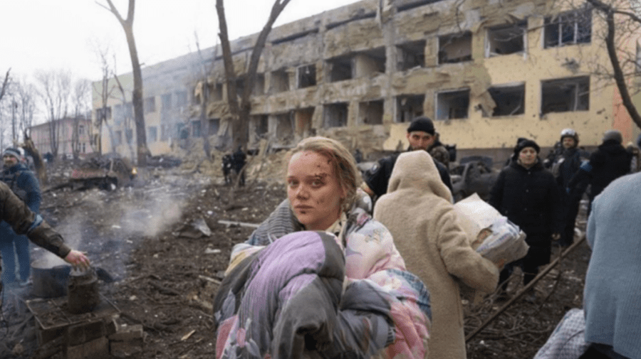 VIDEO Ce trebuie să ne pună pe gânduri? Interviul contradictoriu cu tânăra care s-a aflat la maternitatea din Mariupol
