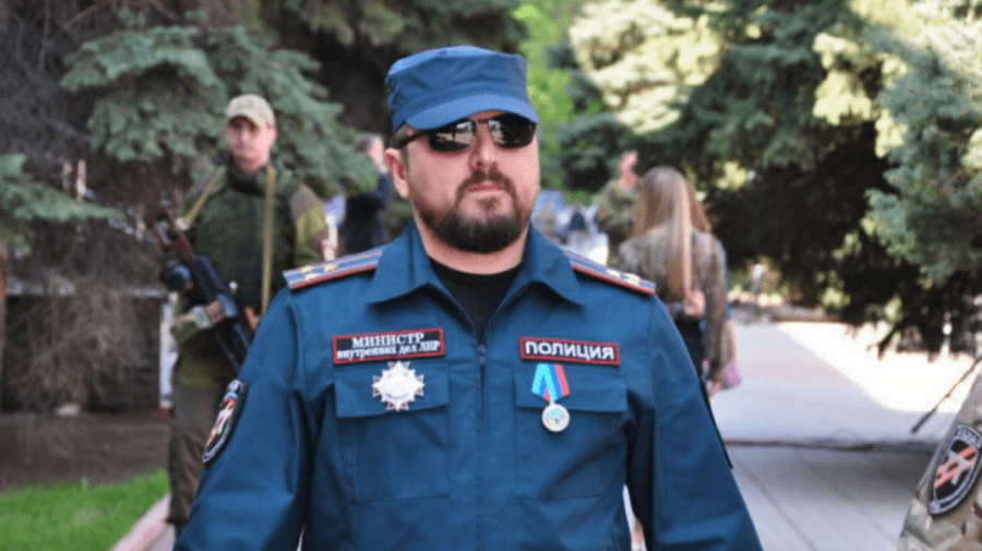 Începutul sfârșitului pentru separatiștii din Ucraina! FSB l-a reținut pe așa-numitul ministru de Interne din Lugansk