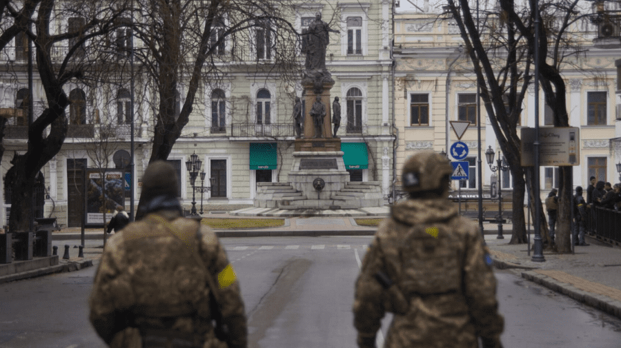 Transnistrean, judecat pentru terorism la Odesa. Este acuzat că incendia centrele de voluntari și vandaliza monumente