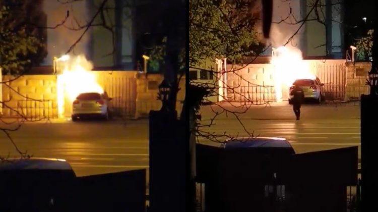 VIDEO Foc și pară la ambasada rusă de la București. Un automobil s-a izbit de gardul misiunii și a izbucnit în flăcări
