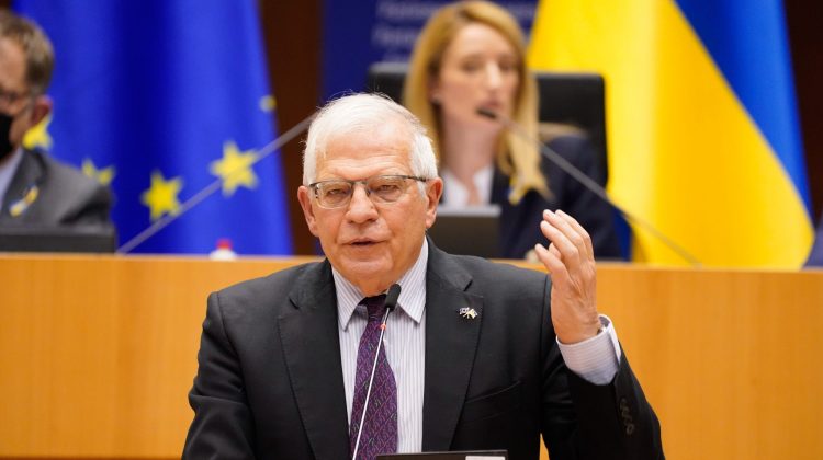 Josep Borrell: Uniunea Europeană expulzează 19 diplomați ruși pentru încălcarea Convenției de la Viena