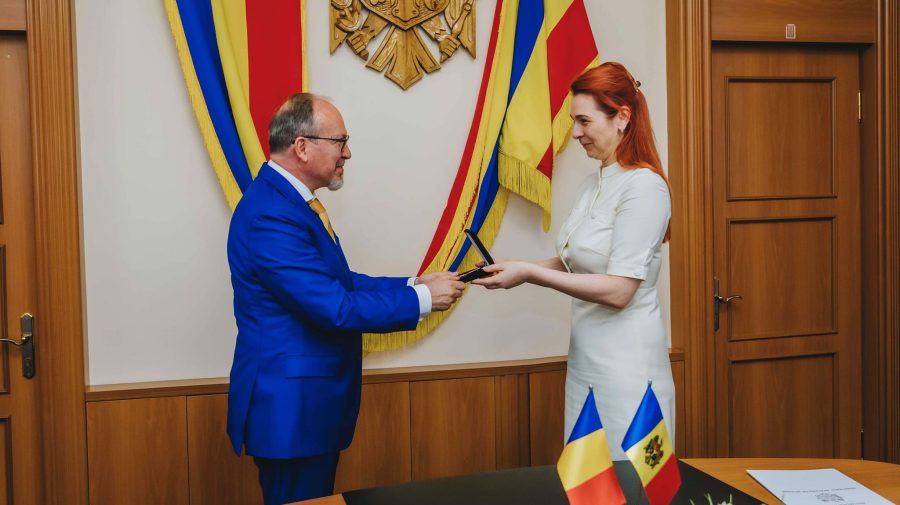 Ambasadorul României la Chișinău, Daniel Ioniță – decorat de MAI cu medalia „Pentru Cooperare”