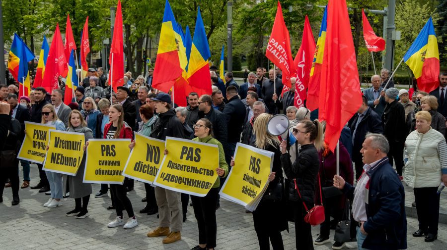 VIDEO Zis și făcut. Socialiștii au pichetat Președinția. Mesajele, rezumate la adresa Maiei Sandu și guvernării