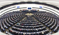 Parlamentul European vrea să aducă în fața tribunalului internațional conducerea Rusiei. Decizia votată