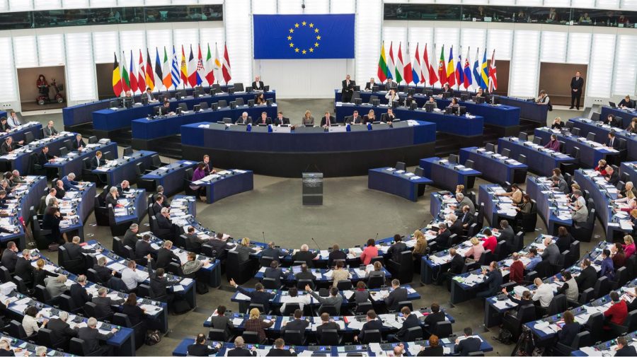 Miniștrii europeni se reunesc într-o sesiune, după ce Rusia a oprit livrarea de gaz spre Polonia și Bulgaria