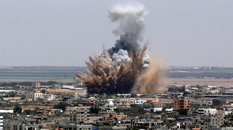 VIDEO Armata israeliană a efectuat primele lovituri împotriva Fâşiei Gaza