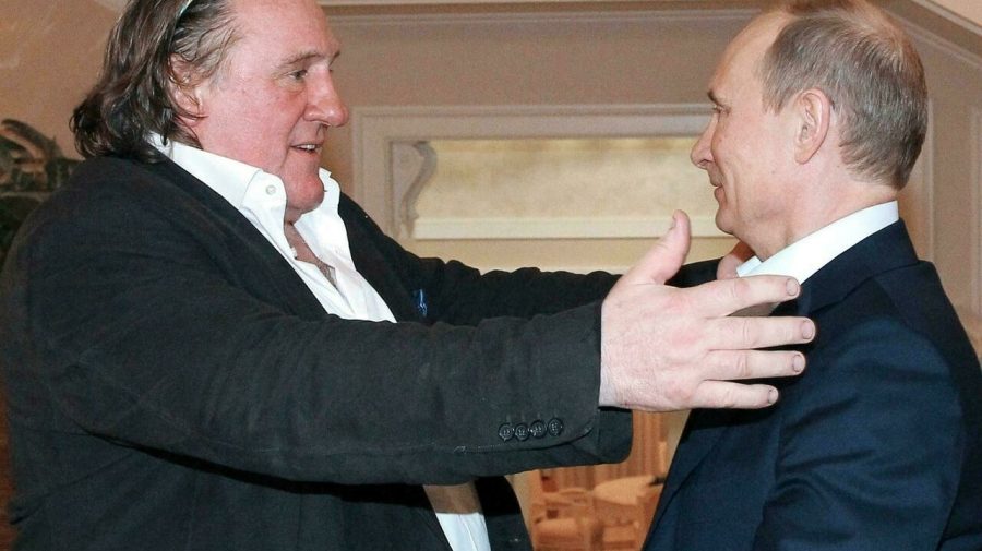 Depardieu, care-l elogia pe Putin și are cetățenie rusă, denunță „excesele nebunești” ale acestuia
