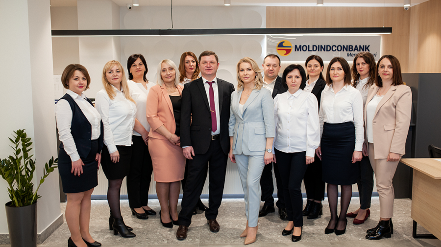 Moldindconbank a inaugurat sucursala renovată din Orhei și va fi mai aproape de clienții săi