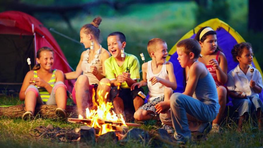 Vacanțele în taberele de vară pentru copii devin un lux! Biletele s-au scumpit cu circa 50%