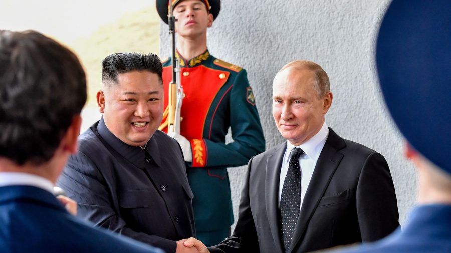 Putin mai are un susținător. Kim Jong Un își reiterează „solidaritatea fermă” pentru Rusia de a-şi apăra demnitatea