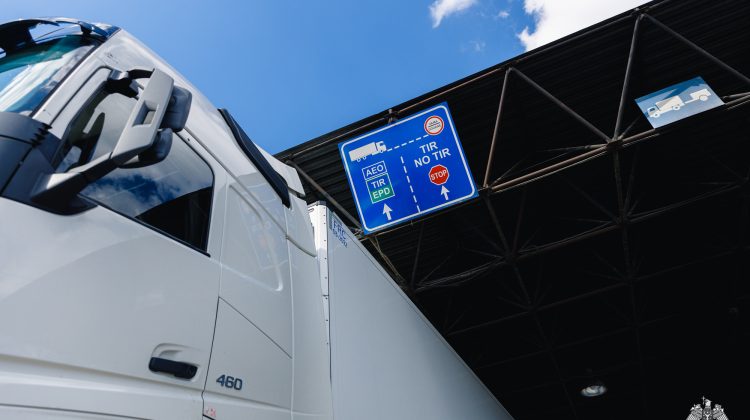 În atenția transportatorilor! Posturile vamale prin care pot trece camioanele goale