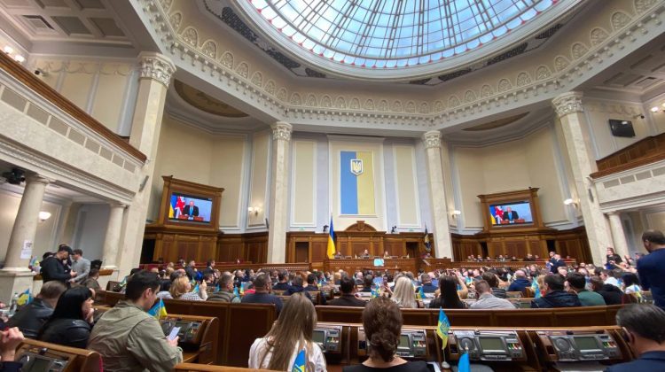 VIDEO Boris Johnson a avut un discurs în Rada Supremă a Ucrainei. A promis Ucrainei o nouă asistență militară