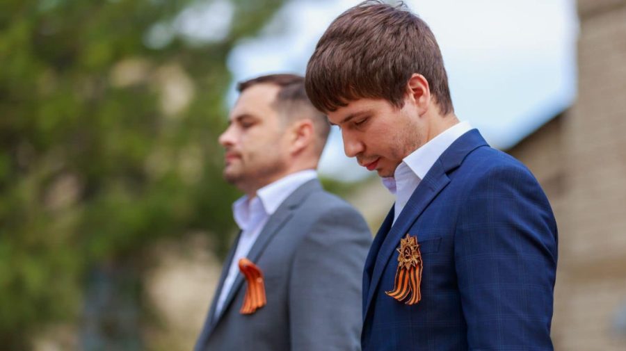 DOC După faptă și răsplată. Consilier din Bălți, amendat de poliție după ce a purtat de 9 mai panglica bicoloră