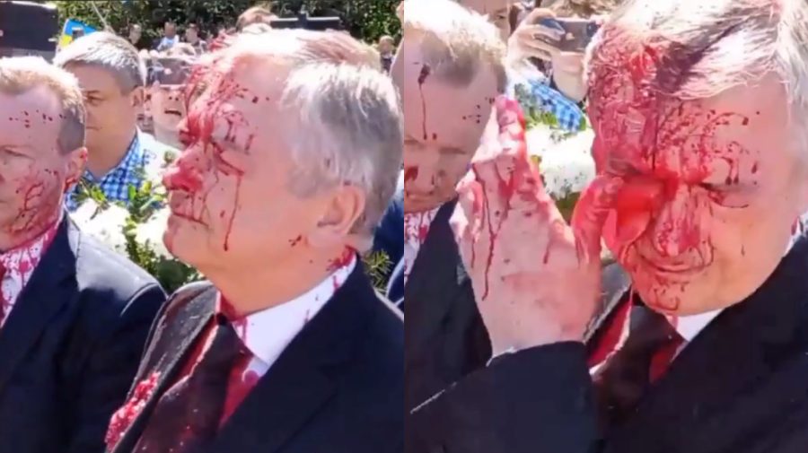 Ziua Victoriei cu peripeții pentru ambasadorul rus la Varșovia: Manifestanții l-au stropit cu vopsea roșie peste față