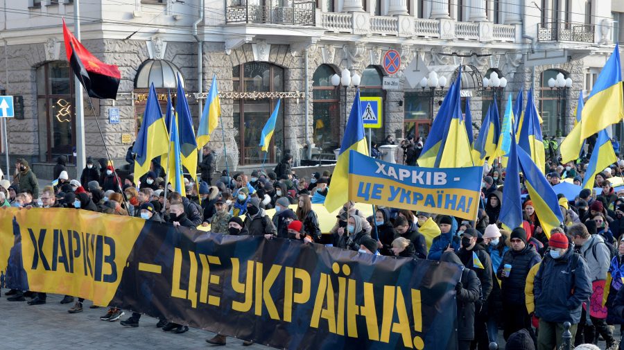Un sondaj arătă că majoritatea ucrainenilor se declară împotriva oricăror cedări teritoriale Rusiei