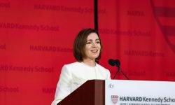 FOTO Sandu a rostit discursul la Universitatea Harvard. Sfaturile oferite și detalii despre „lumina ei călăuzitoare”