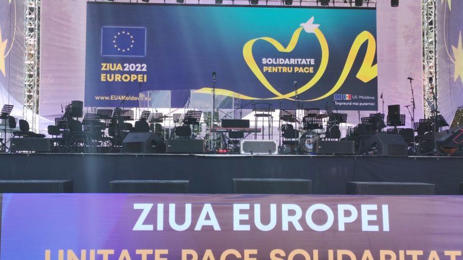 VIDEO Solidari pentru pace, susținem Moldova la Eurovision! Concertul din PMAN, dedicat zilei Europei, live pe RLIVE