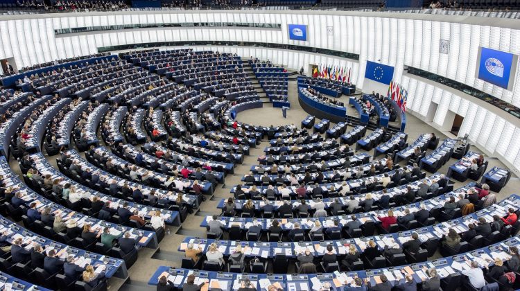 Parlamentul European a aprobat Rezoluția prin care cere statut de țară candidată la UE pentru Moldova