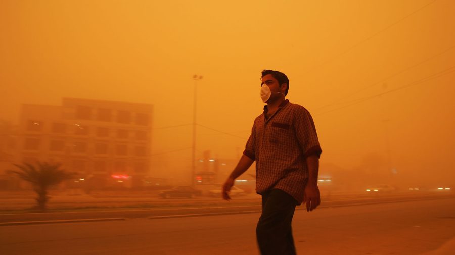 VIDEO O furtună de nisip a făcut prăpăd în Irak. Aeroportul din Bagdad și mai multe instituții au fost închise