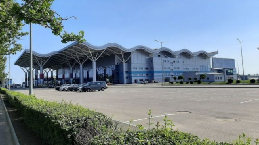 Rușii confirmă atacul asupra aeroportului din Odesa. Ce i-a motivat să bombardeze obiectul strategic?