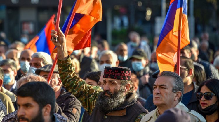 VIDEO Proteste de amploare în Armenia: Aproximativ 190 de protestatari au fost reținuți la Erevan