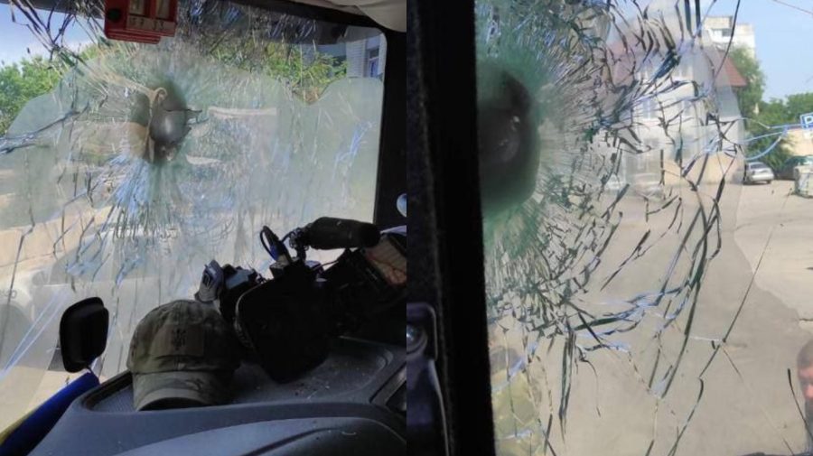 FOTO Un jurnalist francez, decedat în Lugansk: Militarii au deschis focul asupra unui vechicul care evacua civili