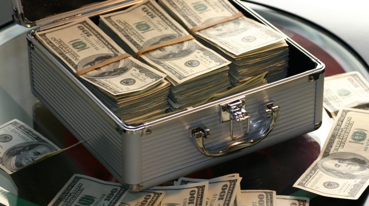 BANI.MD: Banii trimiși de diasporă în Republica Moldova – 156,3 milioane de dolari în martie