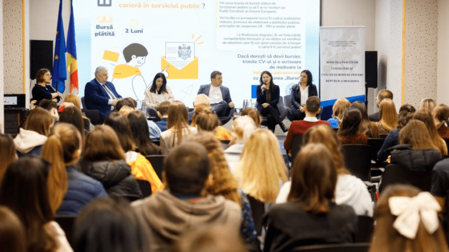 Oportunitate! Studenții pot face stagii de practică în instituțiile statului și primi burse