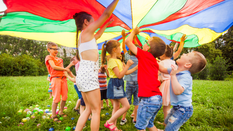 Bucurie mare pentru copii și adolescenți! Taberele de vară vor fi redeschise în acest an