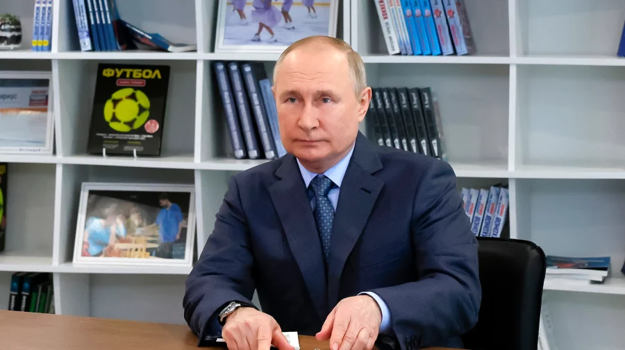 Cine i-ar lua locul lui Putin? Feygin: „Dictatorul rus poate fi înlocuit cu un tânăr colonel”