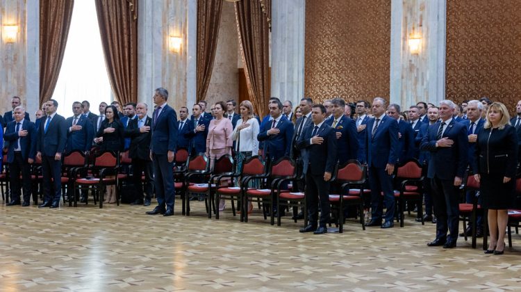 VIDEO Moment istoric unic: Parlamentul român sprijină acordarea statutului de țară cadidată pentru Republica Moldova