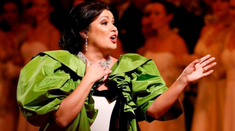 VIDEO Soprana rusă Anna Netrebko cere o sumă exorbitantă de la Metropolitan Opera din New York. Care a fost motivul