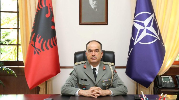 Comandantul forţelor armate din Albania a devenit preşedinte al ţării