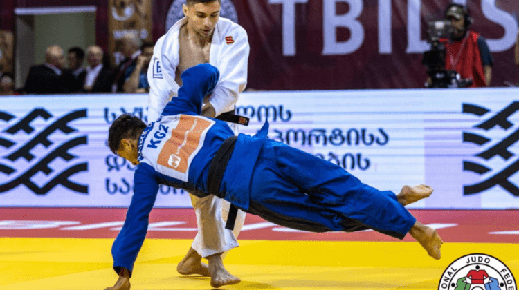 AUR pentru Moldova! Judocanul Denis Vieru a urcat pe podium în Georgia