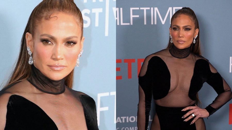 FOTO Jennifer Lopez lovește din nou! Și-a arătat formele pe covorul roșu, într-o rochie semitransparentă