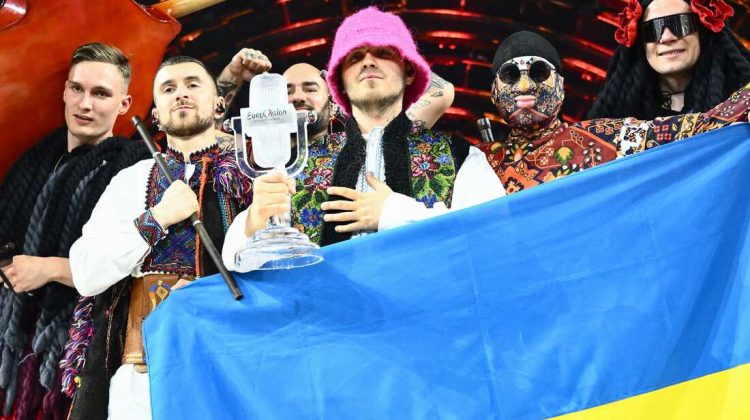 Ucraineni revoltați! Boris Johnson spune că Ucraina „poate și trebuie” să găzduiască Eurovision în 2023