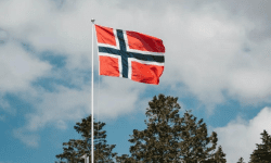 Norvegia îşi va închide frontiera pentru vehiculele înmatriculate în Rusia