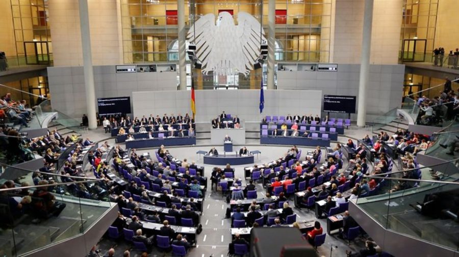 Condiții și oportunități! Studenții moldoveni au șansa să ajungă în Parlamentul Germaniei pentru un stagiu de practică