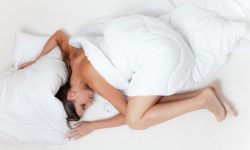 Vom putea slăbi în timpul somnului? Metoda inovativă care ne-ar putea ajuta să scăpăm de kilogramele în plus