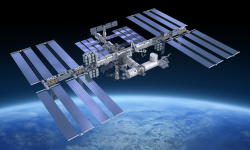 Stația Spațială Internaţională – nevoită să-și modifice orbita! De ce a fost necesară această schimbare