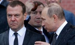 VIDEO „Obosit să fie o păpuşă”: Medvedev a încercat să se sinucidă